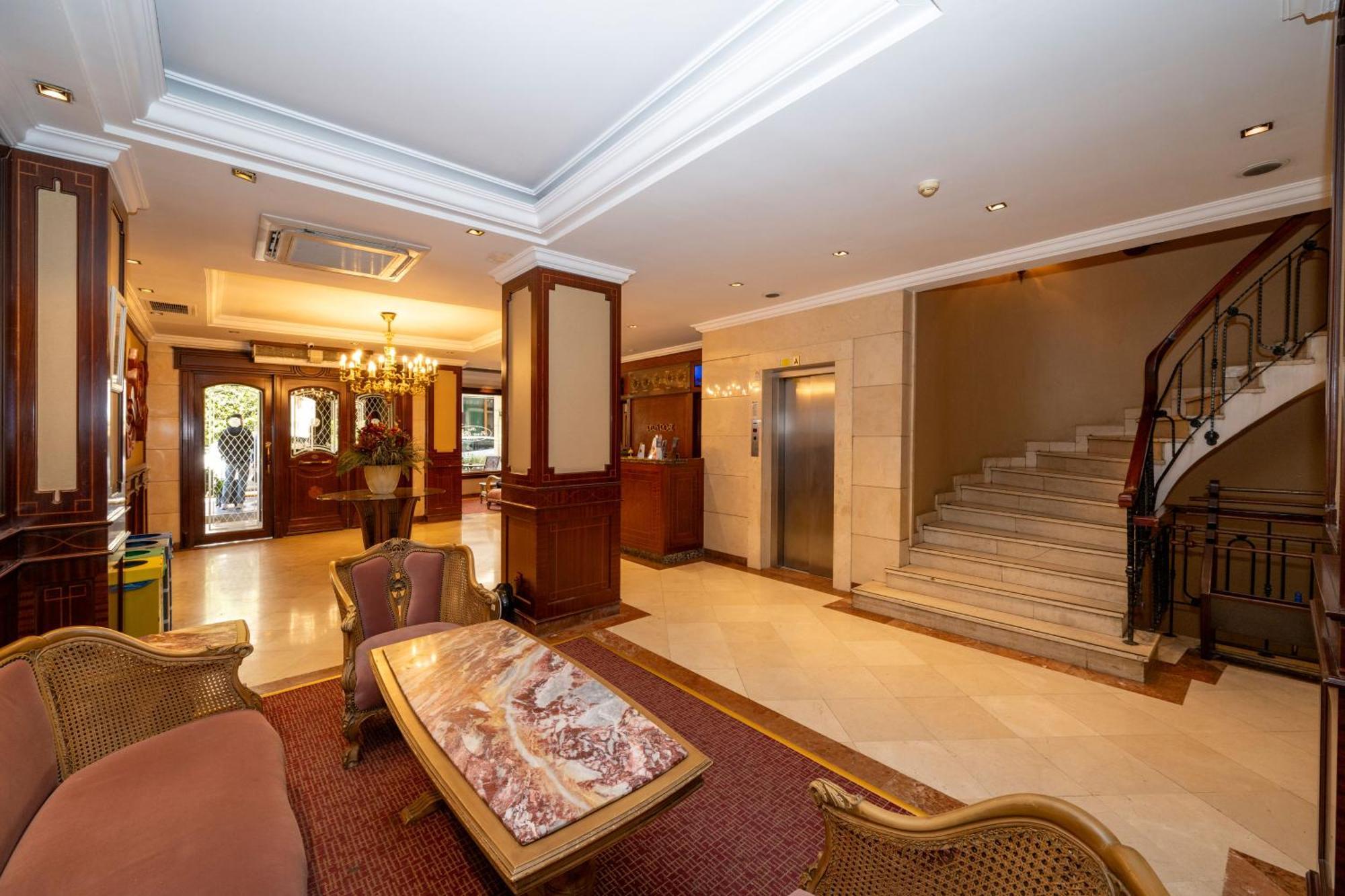 Pera Rose Hotel Istanbul Exterior photo